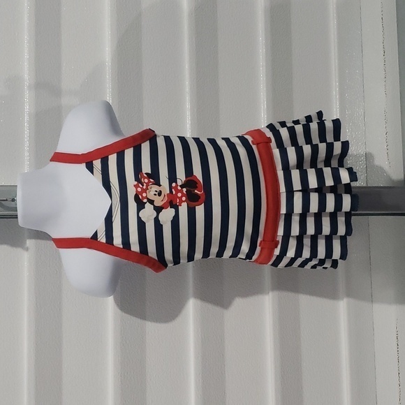 Disney Other - Girls swim suit size 3T Disney brand